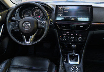 Подержанный автомобиль Mazda 6 Sedan 2013 года (9 фото)