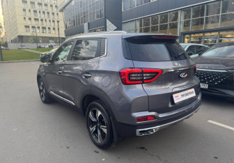 Подержанный автомобиль Chery Tiggo 4 Pro 2023 года (8 фото)
