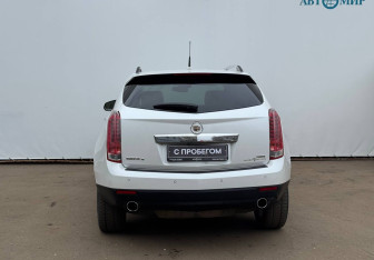 Подержанный автомобиль Cadillac SRX 2014 года (7 фото)