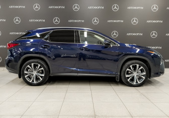 Подержанный автомобиль Lexus RX 2017 года (4 фото)