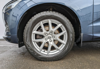 Подержанный автомобиль Volvo XC60 2021 года (12 фото)