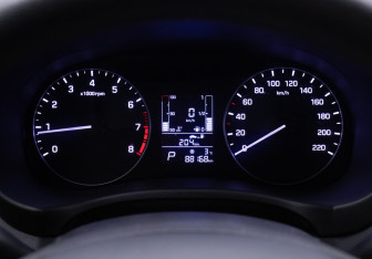 Подержанный автомобиль Hyundai Creta 2020 года (12 фото)