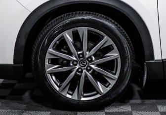 Подержанный автомобиль Mazda CX-9 2019 года (15 фото)