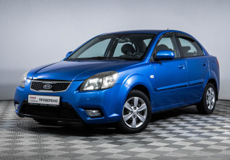 Подержанный автомобиль Kia Rio Sedan 2011 года (1 фото)