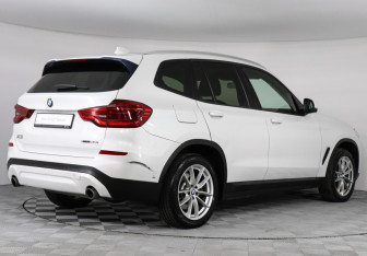 Подержанный автомобиль BMW X3 2019 года (2 фото)