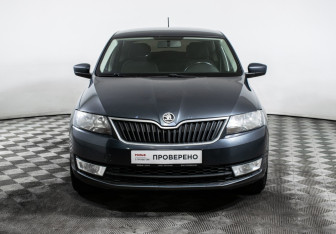 Подержанный автомобиль Skoda Rapid Liftback 2016 года (2 фото)