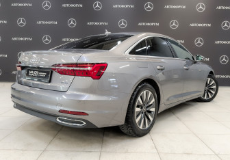 Подержанный автомобиль Audi A6 Sedan 2021 года (5 фото)