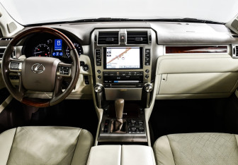 Подержанный автомобиль Lexus GX 2011 года (11 фото)