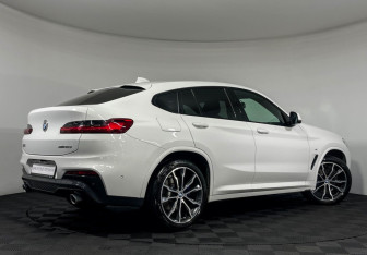 Подержанный автомобиль BMW X4 2019 года (2 фото)
