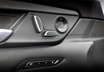 Подержанный автомобиль Cadillac CT6 2019 года (21 фото)