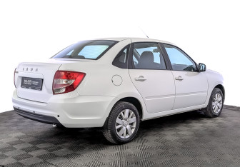 Подержанный автомобиль LADA (ВАЗ) Granta Sedan 2023 года (5 фото)