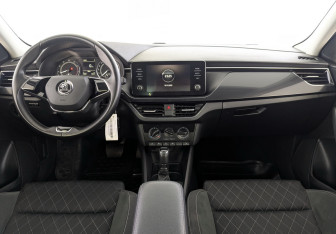 Подержанный автомобиль Skoda Rapid Liftback 2020 года (24 фото)