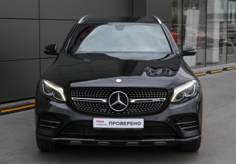 Подержанный автомобиль Mercedes-Benz GLC AMG 2016 года (2 фото)
