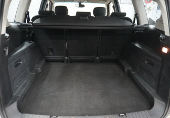 Подержанный автомобиль Ford S-MAX 2008 года (8 фото)