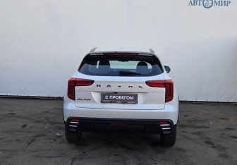 Подержанный автомобиль Haval Jolion 2024 года (6 фото)