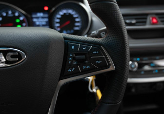 Подержанный автомобиль JAC JS3 2023 года (13 фото)