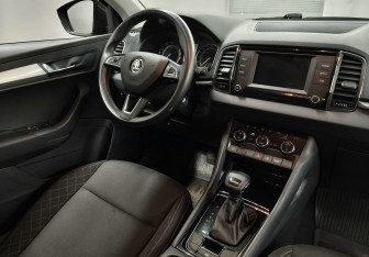Подержанный автомобиль Skoda Karoq 2020 года (10 фото)