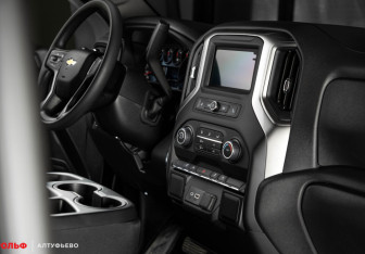 Новый Chevrolet Silverado 2025 (7 фото)