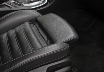 Подержанный автомобиль Opel Insignia Sedan 2013 года (11 фото)