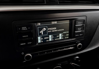 Подержанный автомобиль Kia Rio Hatchback 2021 года (25 фото)