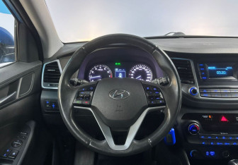 Подержанный автомобиль Hyundai Tucson 2016 года (18 фото)