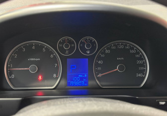 Подержанный автомобиль Hyundai i30 Hatchback 2010 года (9 фото)