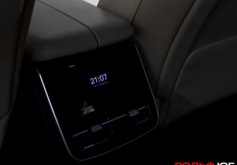 Подержанный автомобиль Voyah Free 2023 года (15 фото)