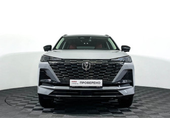 Подержанный автомобиль Changan CS55PLUS 2023 года (2 фото)