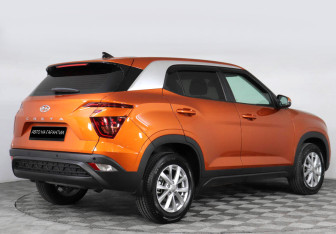 Подержанный автомобиль Hyundai Creta 2021 года (3 фото)