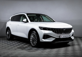 Подержанный автомобиль Voyah Free 2022 года (3 фото)