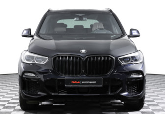 Подержанный автомобиль BMW X5 2020 года (2 фото)