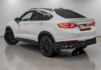 Подержанный автомобиль Geely Tugella 2023 года (7 фото)