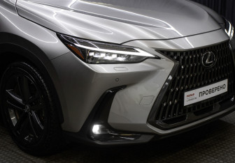 Подержанный автомобиль Lexus NX 2023 года (25 фото)