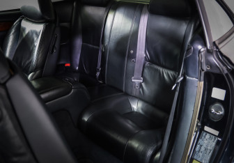 Подержанный автомобиль Lexus SC Convertible 2002 года (11 фото)
