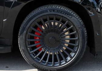 Подержанный автомобиль Cadillac Escalade Suv 2022 года (32 фото)