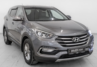 Подержанный автомобиль Hyundai Santa Fe 2016 года (3 фото)