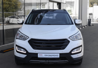 Подержанный автомобиль Hyundai Santa Fe 2012 года (2 фото)