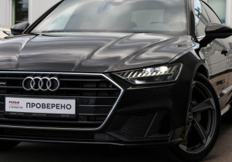 Подержанный автомобиль Audi A7 2019 года (26 фото)