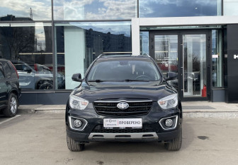 Подержанный автомобиль FAW Besturn X80 2017 года (2 фото)