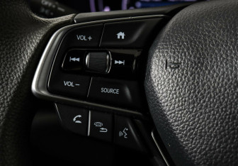 Подержанный автомобиль Honda Accord Sedan 2020 года (13 фото)