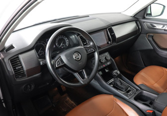 Подержанный автомобиль Skoda Kodiaq 2017 года (9 фото)