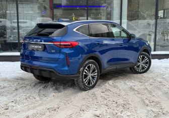 Подержанный автомобиль Haval F7 2022 года (8 фото)
