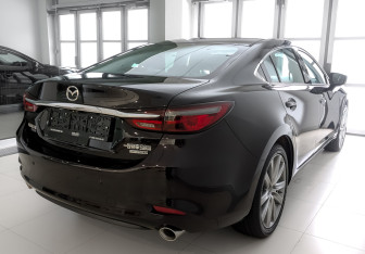 Новый Mazda Atenza Sedan 2023 (2 фото)