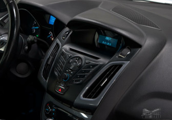 Подержанный автомобиль Ford Focus Wagon 2013 года (9 фото)