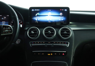 Подержанный автомобиль Mercedes-Benz GLC Coupe 2021 года (15 фото)