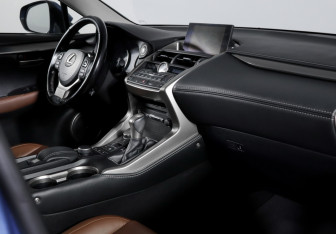Подержанный автомобиль Lexus NX 2016 года (9 фото)