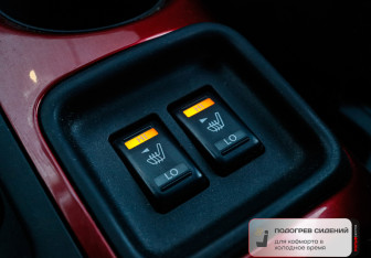 Подержанный автомобиль Nissan Juke 2012 года (11 фото)