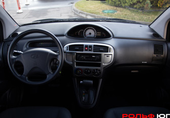 Подержанный автомобиль Hyundai Matrix 2009 года (7 фото)