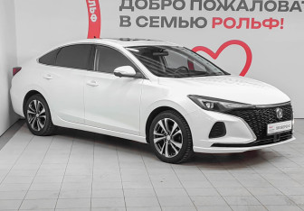 Подержанный автомобиль Changan Eado Plus 2023 года (3 фото)