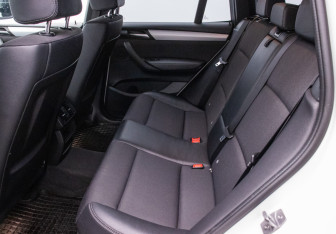 Подержанный автомобиль BMW X3 2014 года (11 фото)